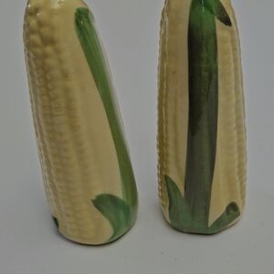 Vintage Ears of Corn Salt and Pepper Shakers